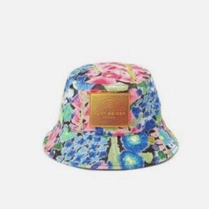 Kurt Geiger Women's London Floral Bucket Hat Black O/S